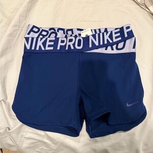 Womens L Nike pro navy blue shorts
